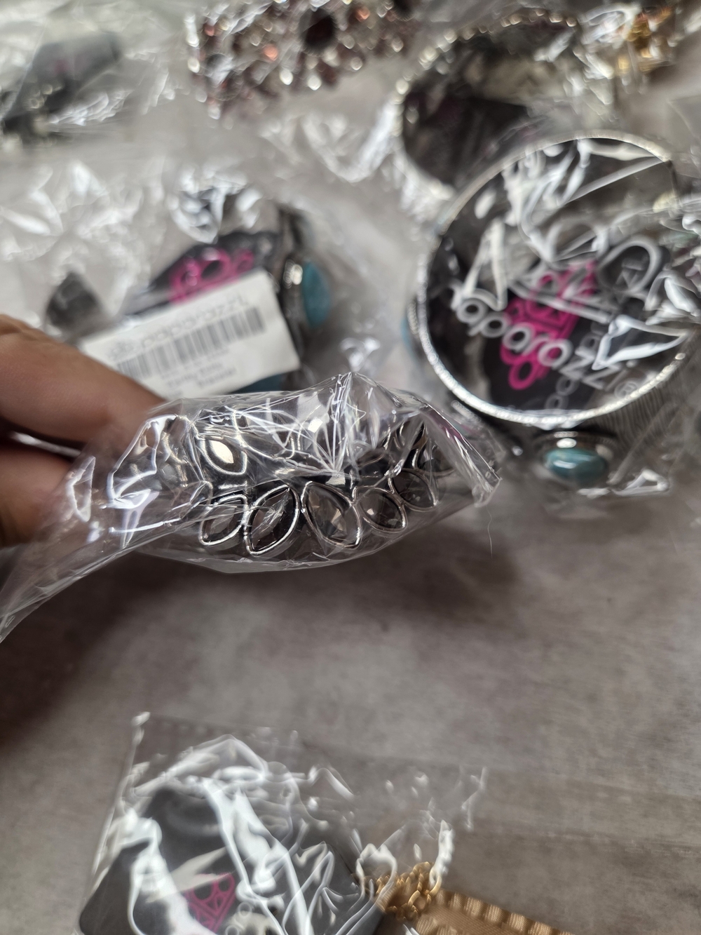 Lot Of Paparazzi Jewelry New Still With Tags Necklaces Earrings Bracelets Rings - Picture 5 of 7
